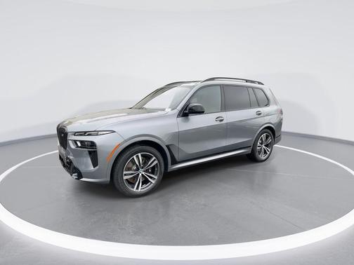 2026 BMW X7 M60i