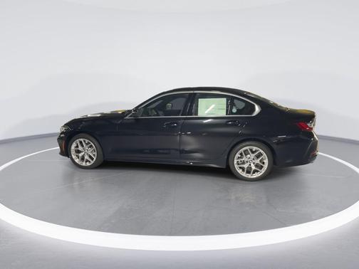 2025 BMW 330 i xDrive