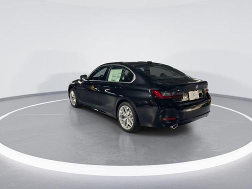 2025 BMW 330 i xDrive