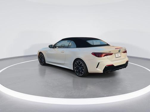 2025 BMW M440 i xDrive