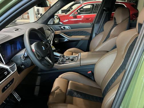 2026 BMW X5 M Base