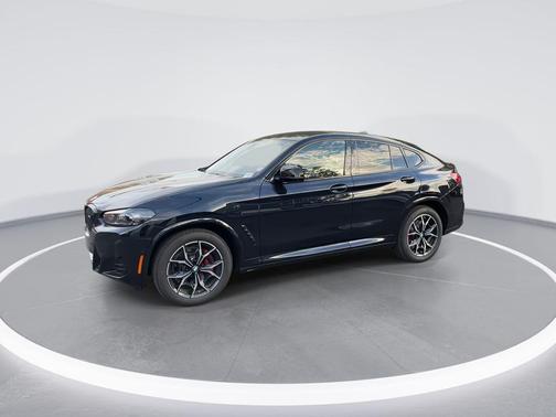 2025 BMW X4 M40i