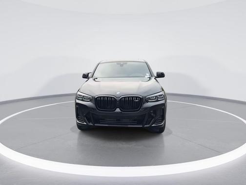 2023 BMW X4 M40i