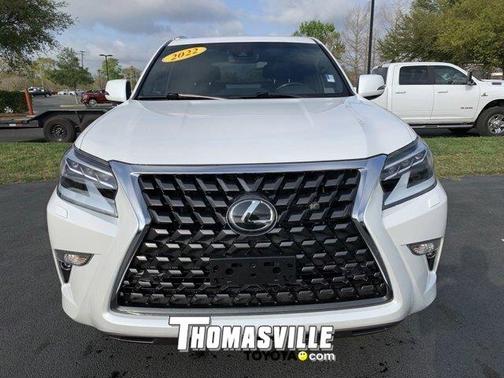 Photo 2 of 49 of 2022 Lexus GX 460 Base