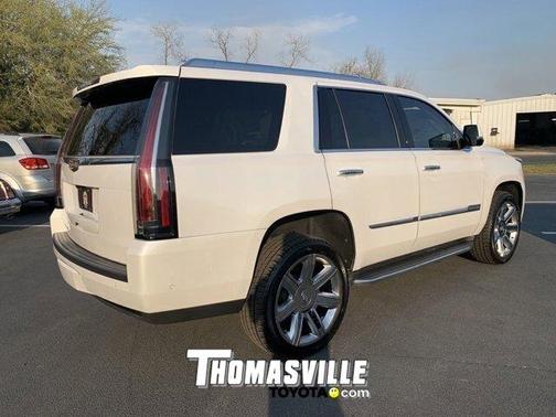 Photo 5 of 46 of 2020 Cadillac Escalade Luxury