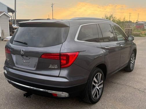 2017 Honda Pilot Elite