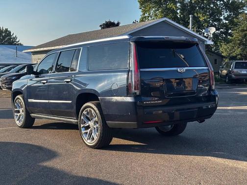 2019 Cadillac Escalade ESV Premium Luxury