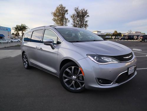 2017 Chrysler Pacifica Limited