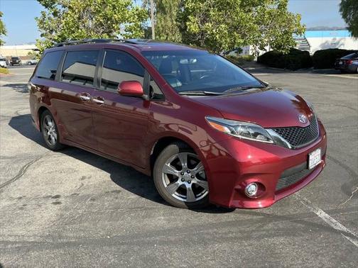 2017 Toyota Sienna SE
