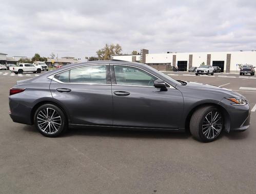 2022 Lexus ES 350 Base