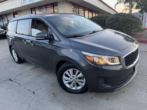 2016 Kia Sedona LX
