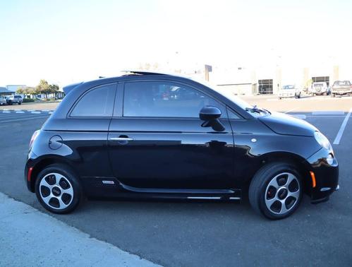 2016 FIAT 500e Battery Electric
