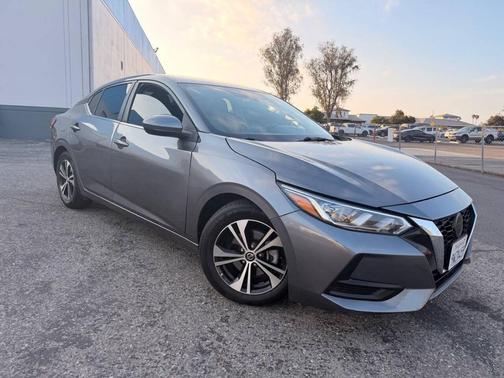 Gun Metallic 2023 Nissan Sentra SV