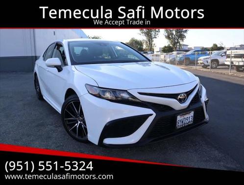 2022 Toyota Camry SE