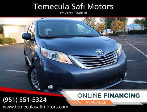 2017 Toyota Sienna XLE Premium