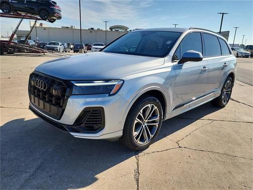 2025 Audi Q7 Premium Plus 45 TFSI quattro Tiptronic
