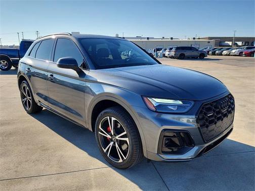 2025 Audi Q5 Premium Plus 45 TFSI S line quattro S tronic