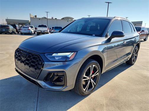 2025 Audi Q5 Premium Plus 45 TFSI S line quattro S tronic