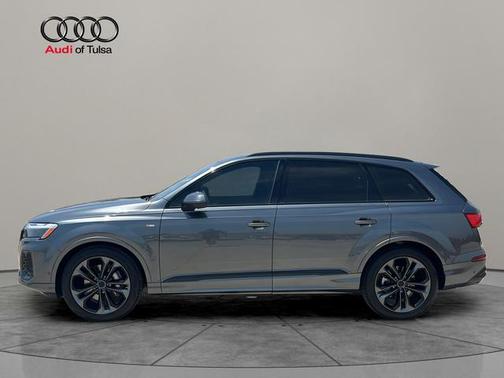 Daytona Gray Pearl 2026 Audi Q7 55 Premium