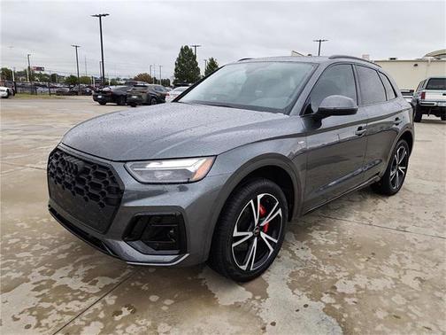 2025 Audi Q5 Premium Plus 45 TFSI S line quattro S tronic