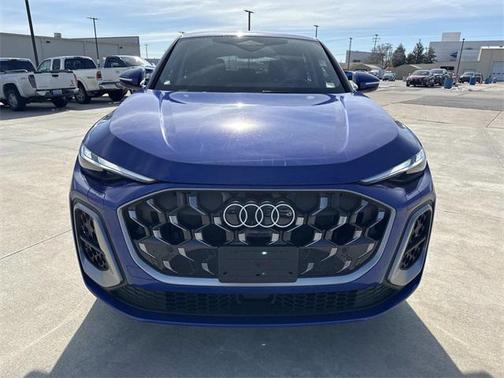 2025 Audi Q5 Premium TFSI quattro S tronic