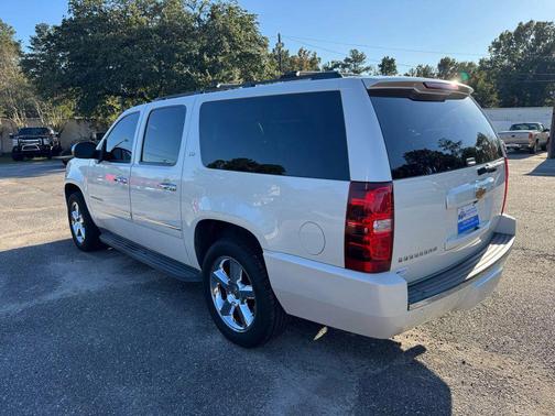 2014 Chevrolet Suburban 1500 LTZ