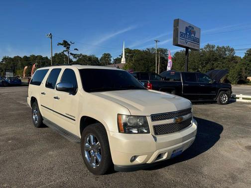 2014 Chevrolet Suburban 1500 LTZ