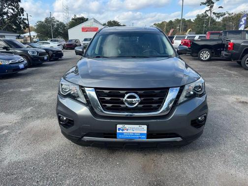 2019 Nissan Pathfinder SL
