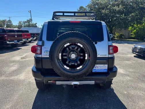 2008 Toyota FJ Cruiser Base