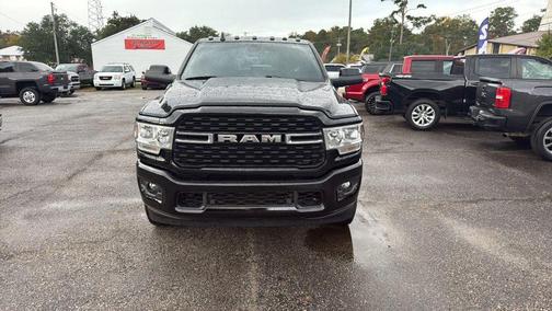 2022 RAM 3500 Big Horn Crew Cab 4x4 8' Box