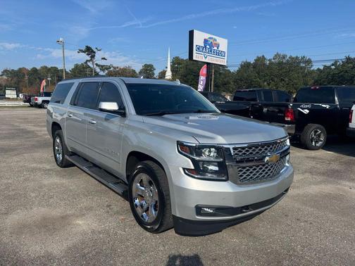 2017 Chevrolet Suburban LT