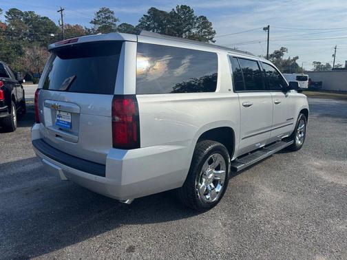 2017 Chevrolet Suburban LT