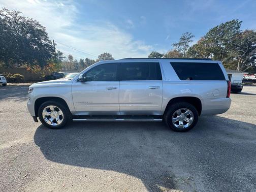 2017 Chevrolet Suburban LT