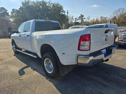 2021 RAM 3500 Tradesman Crew Cab 4x4 8' Box