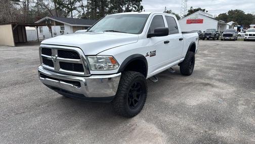 2018 RAM 2500 Tradesman Crew Cab 4x4 6'4' Box