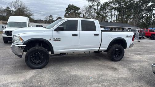 2018 RAM 2500 Tradesman Crew Cab 4x4 6'4' Box