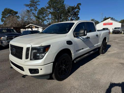2018 Nissan Titan XD SV