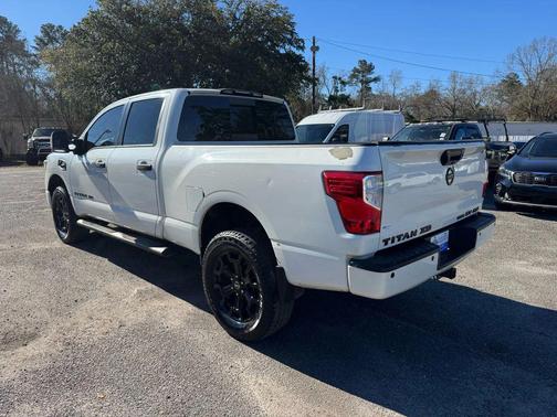 2018 Nissan Titan XD SV