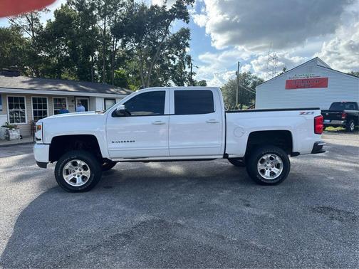 2017 Chevrolet Silverado 1500 2LT