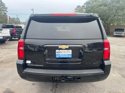 2016 Chevrolet Suburban LS