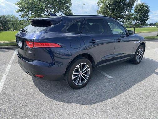 2017 Jaguar F-PACE 35t Premium