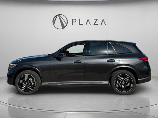 2026 Mercedes-Benz GLC 300 4MATIC