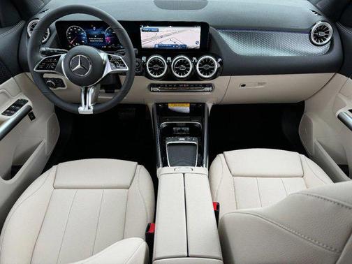 2025 Mercedes-Benz GLA 250 4MATIC