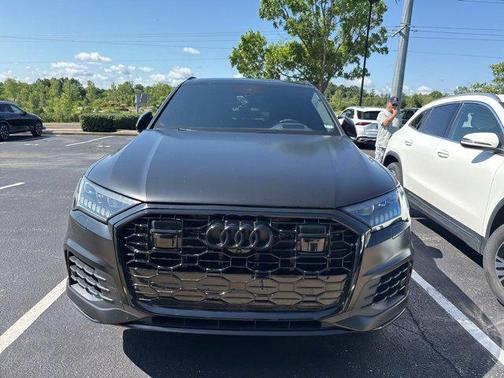 2021 Audi Q7 55 Prestige