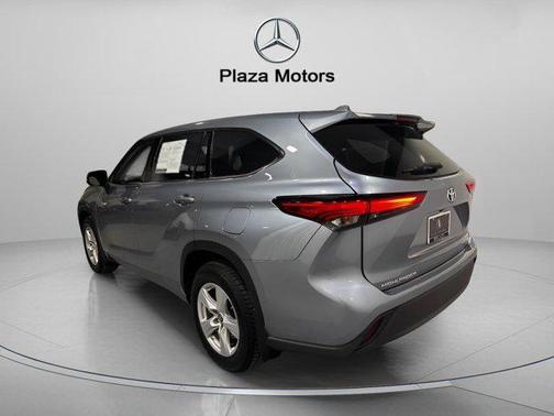 2021 Toyota Highlander Hybrid LE