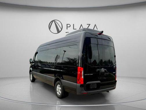 2026 Mercedes-Benz Sprinter 2500 High Roof
