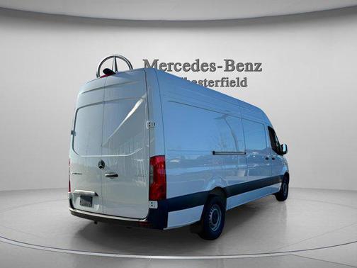 2025 Mercedes-Benz Sprinter 2500 High Roof