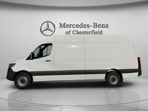 2025 Mercedes-Benz Sprinter 2500 High Roof