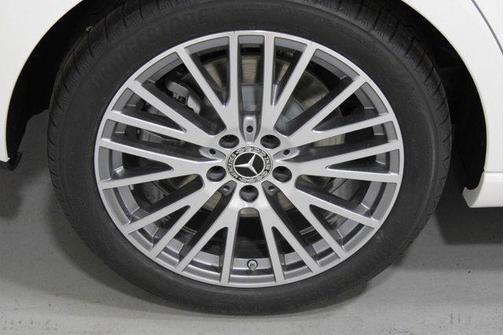 2025 Mercedes-Benz CLA 250 4MATIC
