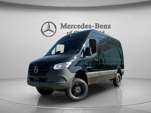 2025 Mercedes-Benz Sprinter 2500 Standard Roof
